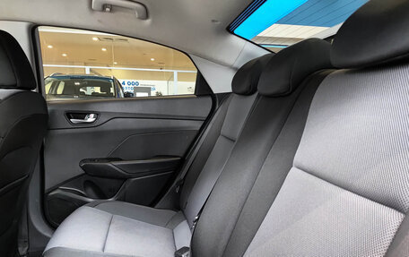 Hyundai Solaris II рестайлинг, 2018 год, 1 334 000 рублей, 12 фотография