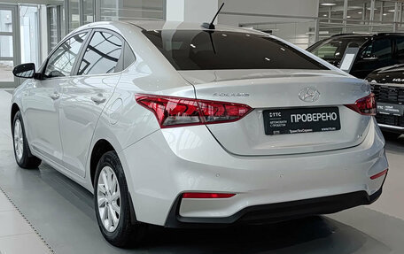 Hyundai Solaris II рестайлинг, 2018 год, 1 334 000 рублей, 7 фотография