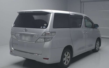 Toyota Vellfire I, 2009 год, 2 000 000 рублей, 2 фотография