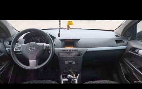 Opel Astra H, 2004 год, 425 000 рублей, 12 фотография