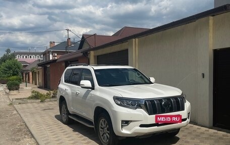 Toyota Land Cruiser Prado 150 рестайлинг 2, 2017 год, 7 000 000 рублей, 2 фотография
