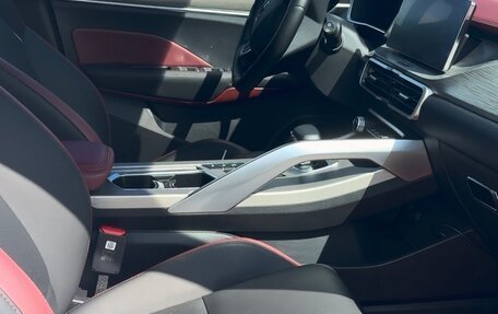 Geely Coolray I, 2023 год, 1 825 000 рублей, 13 фотография
