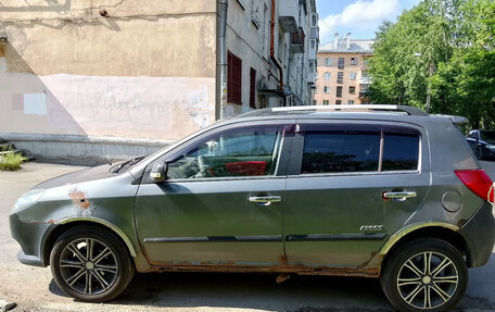 Geely MK Cross I, 2012 год, 128 000 рублей, 2 фотография