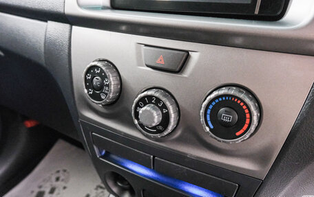 Toyota bB II рестайлинг, 2012 год, 849 000 рублей, 16 фотография