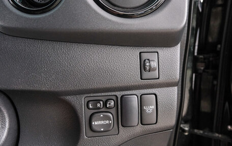 Toyota bB II рестайлинг, 2012 год, 849 000 рублей, 17 фотография
