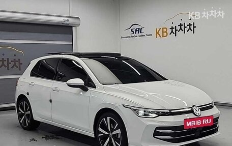 Volkswagen Golf VIII, 2025 год, 2 600 000 рублей, 4 фотография