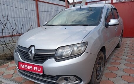 Renault Logan II, 2015 год, 440 000 рублей, 1 фотография