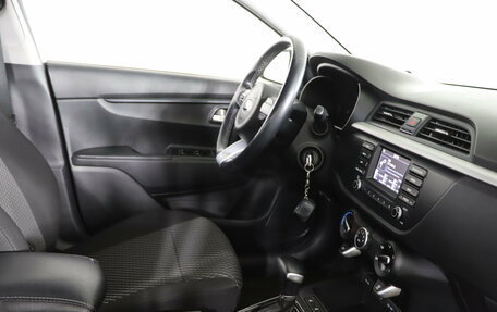 KIA Rio IV, 2019 год, 1 579 990 рублей, 14 фотография