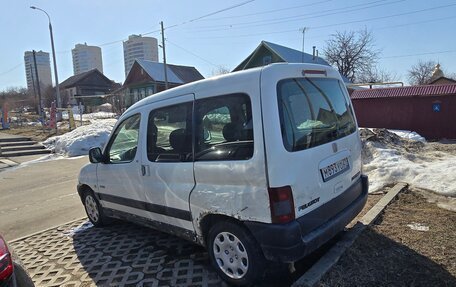 Peugeot Partner II рестайлинг 2, 2001 год, 200 000 рублей, 3 фотография