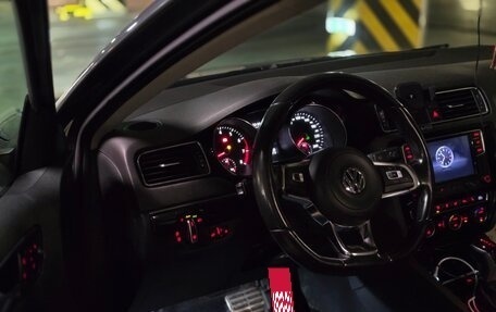 Volkswagen Jetta VI, 2016 год, 1 250 000 рублей, 8 фотография