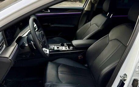 KIA K5, 2022 год, 2 220 000 рублей, 10 фотография