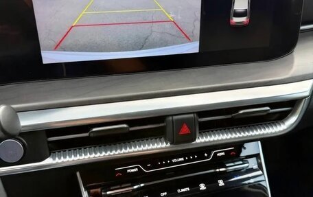 KIA K5, 2022 год, 2 220 000 рублей, 16 фотография