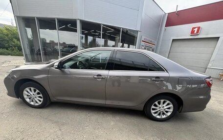 Toyota Camry, 2015 год, 2 100 000 рублей, 13 фотография