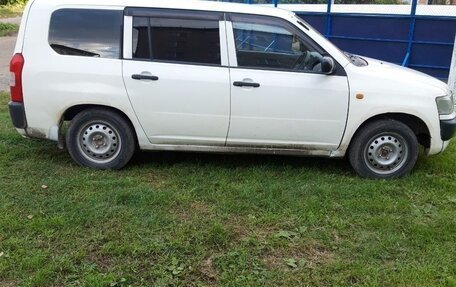Toyota Probox I, 2003 год, 350 000 рублей, 2 фотография