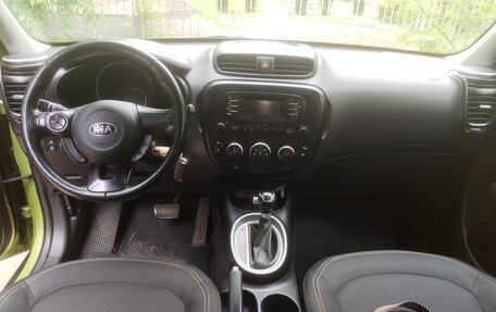 KIA Soul II рестайлинг, 2014 год, 1 050 000 рублей, 3 фотография