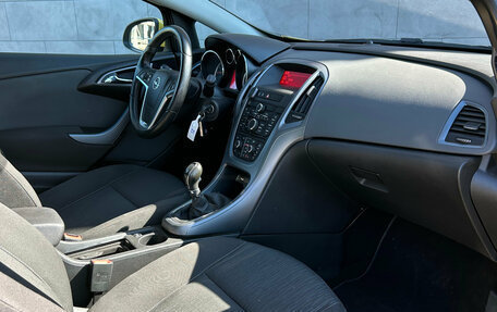 Opel Astra J, 2013 год, 990 000 рублей, 13 фотография