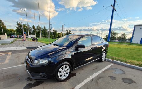 Volkswagen Polo VI (EU Market), 2013 год, 750 000 рублей, 1 фотография