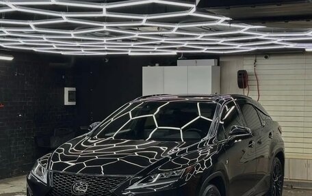 Lexus RX IV рестайлинг, 2020 год, 5 650 000 рублей, 1 фотография