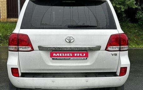 Toyota Land Cruiser 200, 2010 год, 4 200 000 рублей, 3 фотография