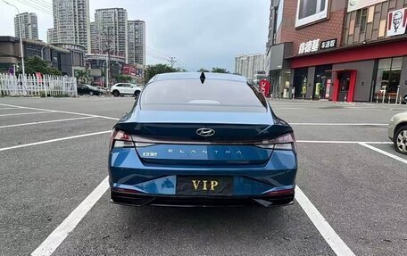 Hyundai Elantra, 2021 год, 1 100 000 рублей, 5 фотография