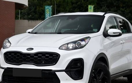 KIA Sportage IV рестайлинг, 2022 год, 1 940 000 рублей, 2 фотография