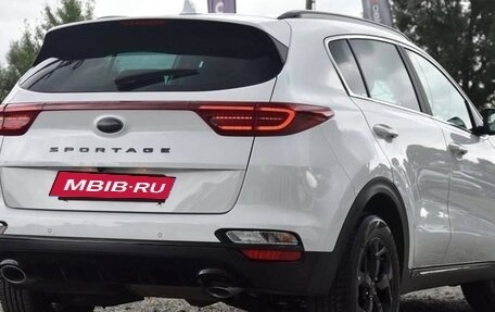 KIA Sportage IV рестайлинг, 2022 год, 1 940 000 рублей, 3 фотография