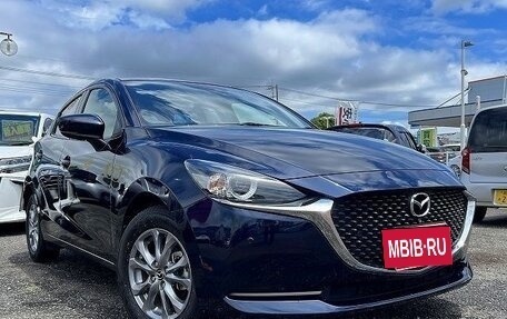 Mazda 2 III, 2022 год, 1 000 000 рублей, 2 фотография