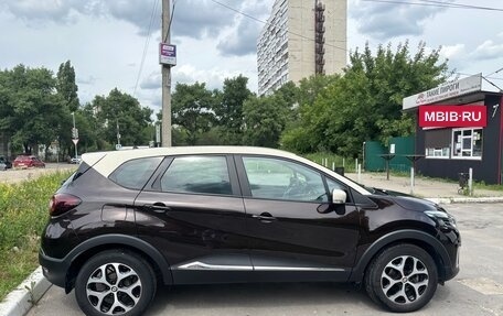 Renault Kaptur I рестайлинг, 2019 год, 2 100 000 рублей, 3 фотография