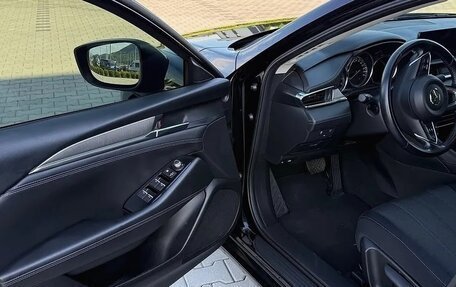 Mazda 6, 2018 год, 1 950 000 рублей, 8 фотография