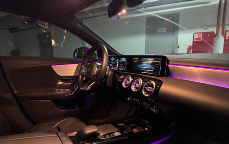 Mercedes-Benz CLA, 2019 год, 3 250 000 рублей, 7 фотография