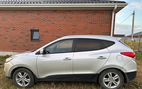 Hyundai ix35 I рестайлинг, 2011 год, 1 050 000 рублей, 4 фотография