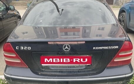 Mercedes-Benz C-Класс, 2000 год, 350 000 рублей, 4 фотография