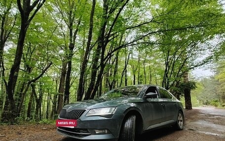 Skoda Superb III рестайлинг, 2016 год, 1 800 000 рублей, 4 фотография
