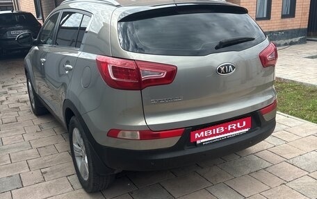 KIA Sportage III, 2010 год, 1 200 000 рублей, 2 фотография