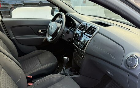 Renault Sandero II рестайлинг, 2017 год, 760 000 рублей, 4 фотография