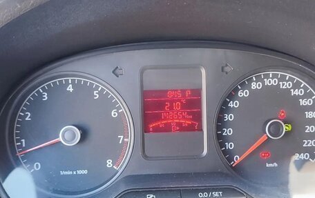 Volkswagen Polo VI (EU Market), 2013 год, 750 000 рублей, 4 фотография