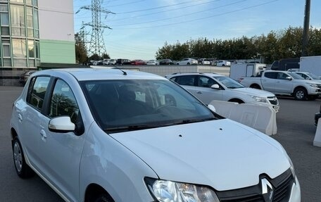 Renault Sandero II рестайлинг, 2017 год, 760 000 рублей, 10 фотография