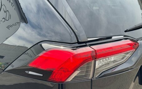 Toyota RAV4, 2021 год, 3 280 000 рублей, 10 фотография