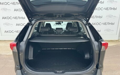 Toyota RAV4, 2021 год, 3 280 000 рублей, 26 фотография