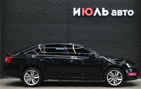 Skoda Octavia, 2018 год, 1 825 000 рублей, 9 фотография