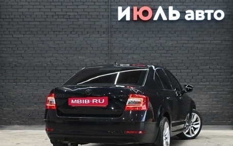 Skoda Octavia, 2018 год, 1 825 000 рублей, 7 фотография