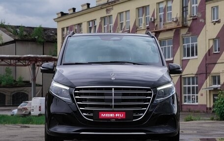Mercedes-Benz V-Класс, 2026 год, 29 000 000 рублей, 4 фотография