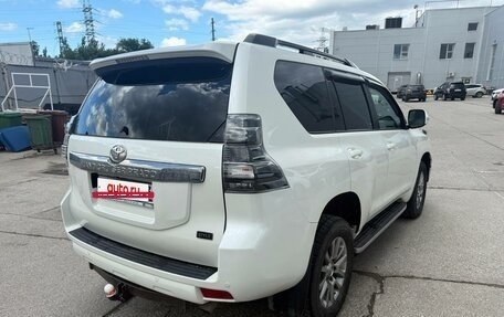 Toyota Land Cruiser Prado 150 рестайлинг 2, 2016 год, 3 620 000 рублей, 3 фотография