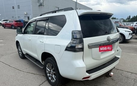 Toyota Land Cruiser Prado 150 рестайлинг 2, 2016 год, 3 620 000 рублей, 4 фотография