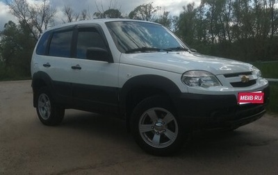 Chevrolet Niva I рестайлинг, 2018 год, 966 000 рублей, 1 фотография