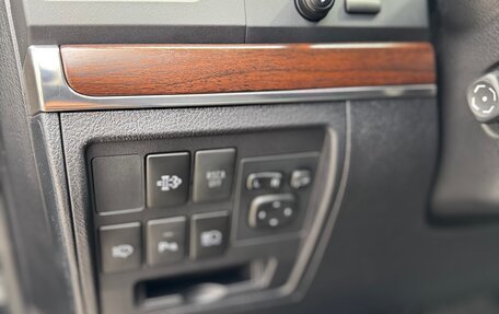 Toyota Land Cruiser 200, 2017 год, 6 800 000 рублей, 26 фотография