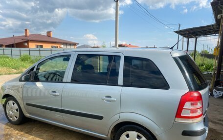 Opel Zafira B, 2006 год, 299 999 рублей, 3 фотография