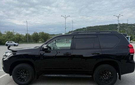 Toyota Land Cruiser Prado 150 рестайлинг 2, 2019 год, 4 370 000 рублей, 3 фотография
