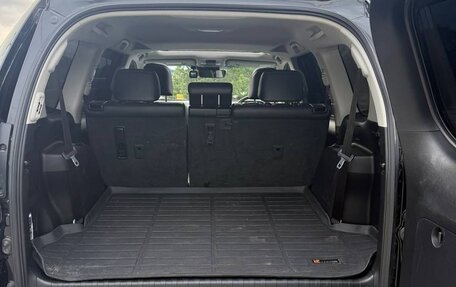 Toyota Land Cruiser Prado 150 рестайлинг 2, 2019 год, 4 370 000 рублей, 11 фотография
