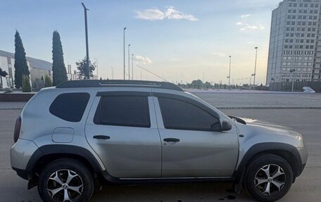 Renault Duster I рестайлинг, 2014 год, 655 555 рублей, 3 фотография